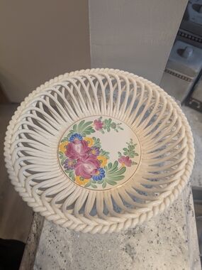 Hand Painted White Ceramic/Porcelain Rope Basket Floral Pattern Glossy 9 in